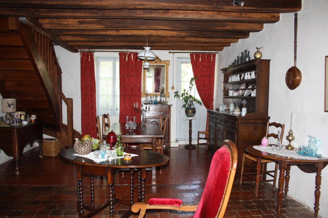 Petite Maison Berrichonne Charost Kültér fotó